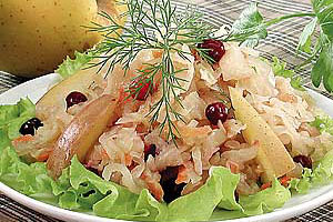 Салат из квашеной капусты (2)